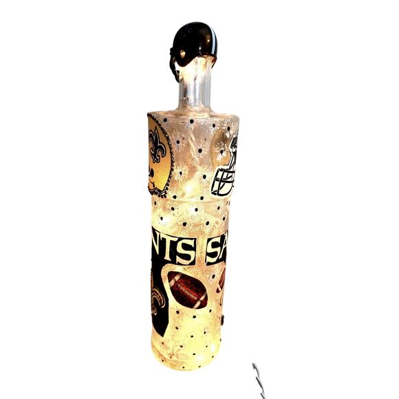 New Orleans Saints Designer Glass Bottle w/ Lights *Unique Gift Idea - Picture 7 of 8
